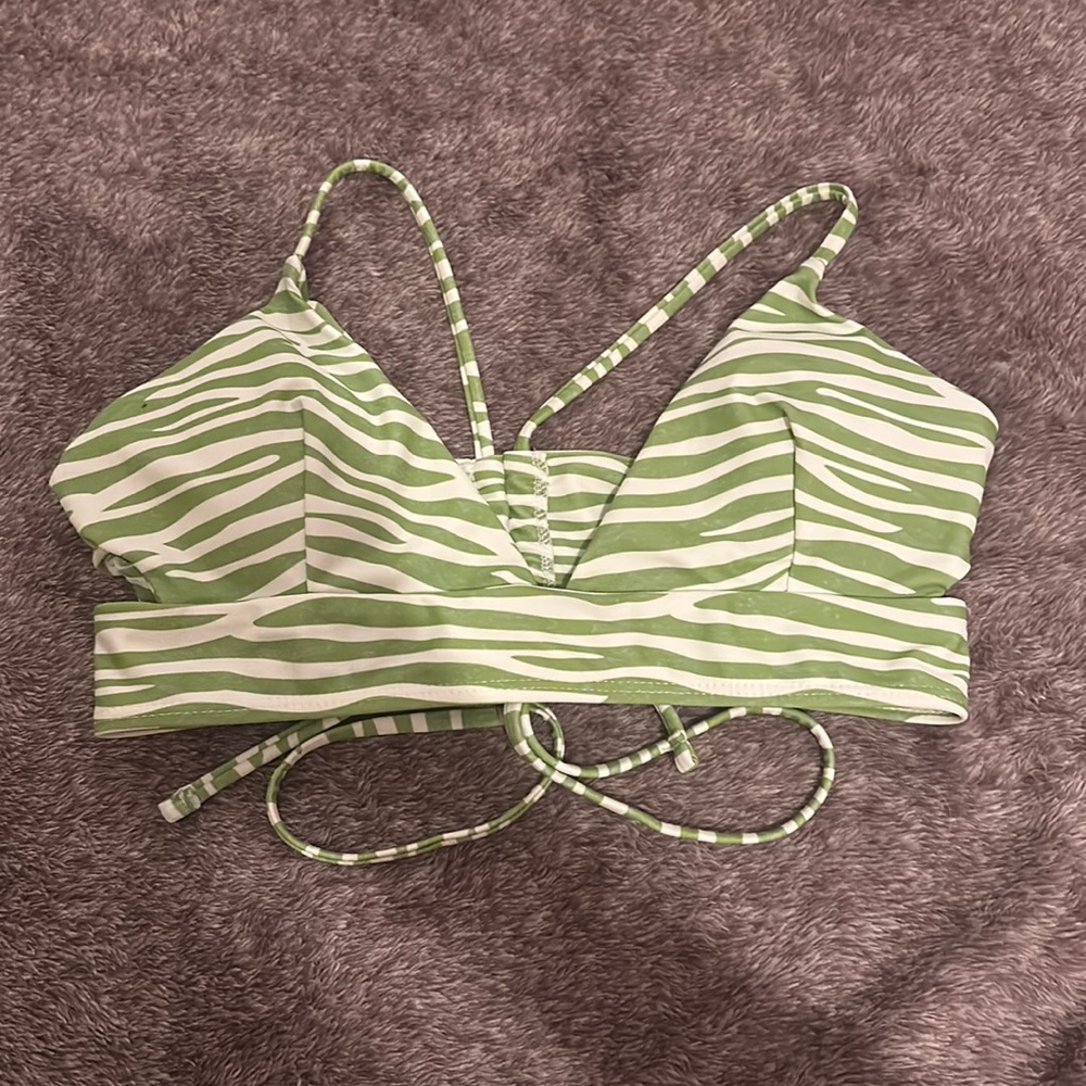 Bikini tops